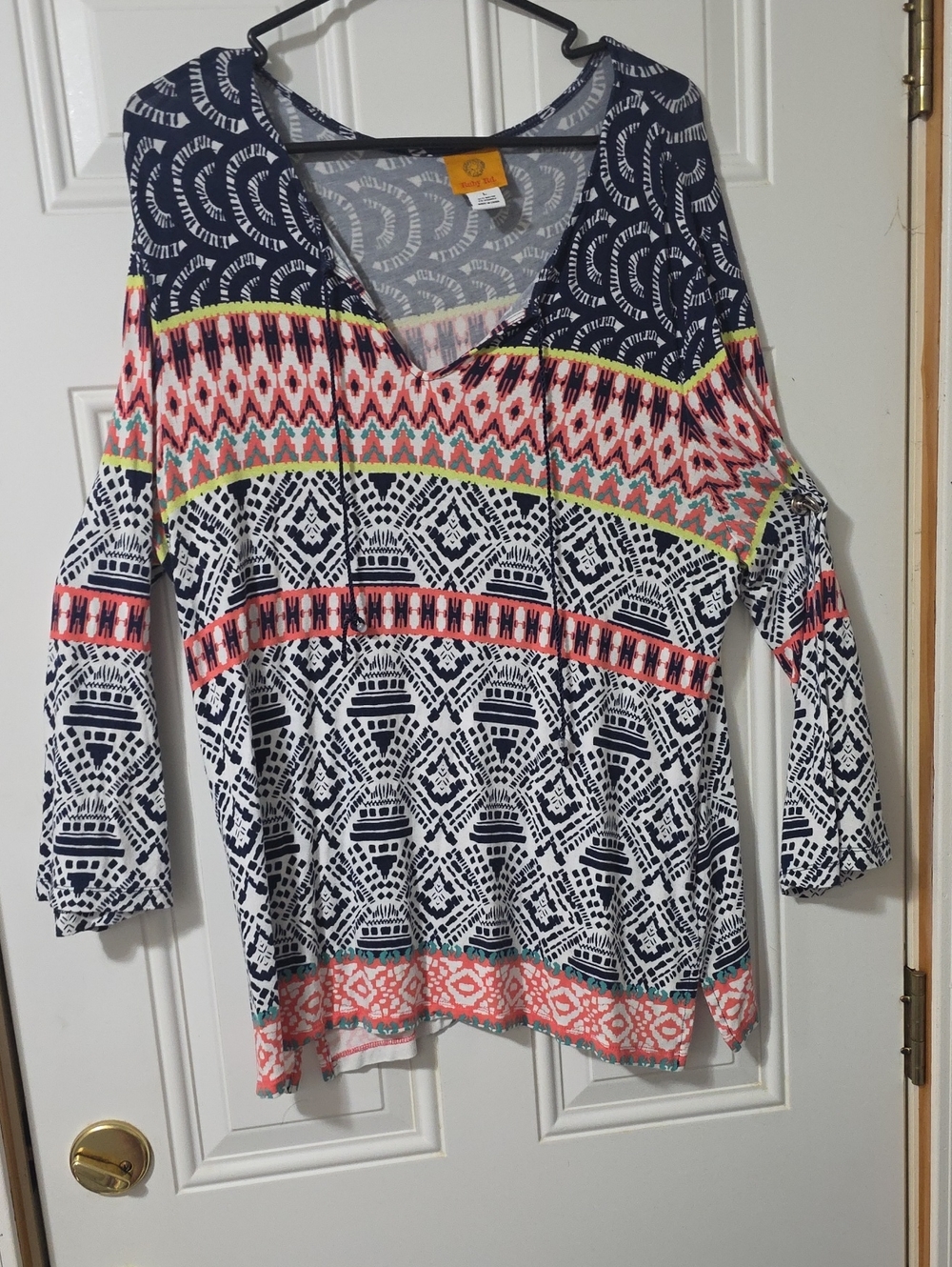 Ruby Rd. Navy and Coral Patterned V-Neck Long Sleeve Top